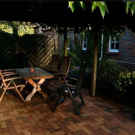 Nordseeglueck Apartment Neuschoo